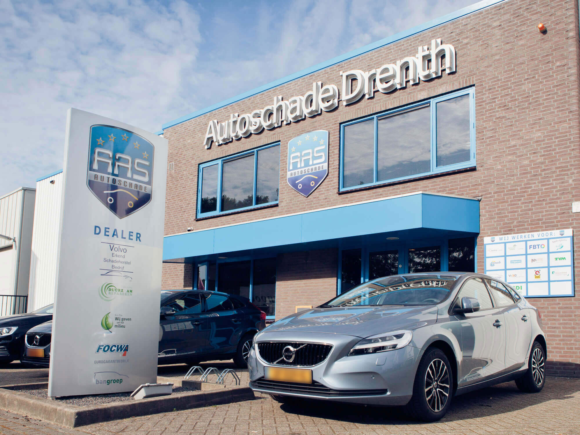 Autoschade Drenth Amstelveen universeel schadeherstel